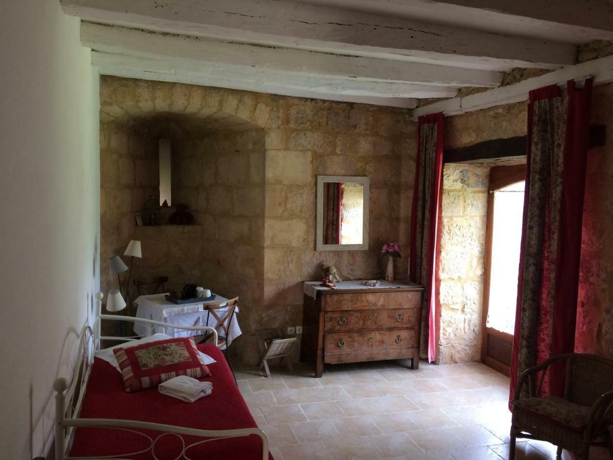 Valojoulx Chambres D'Hotes La Licorne מראה חיצוני תמונה